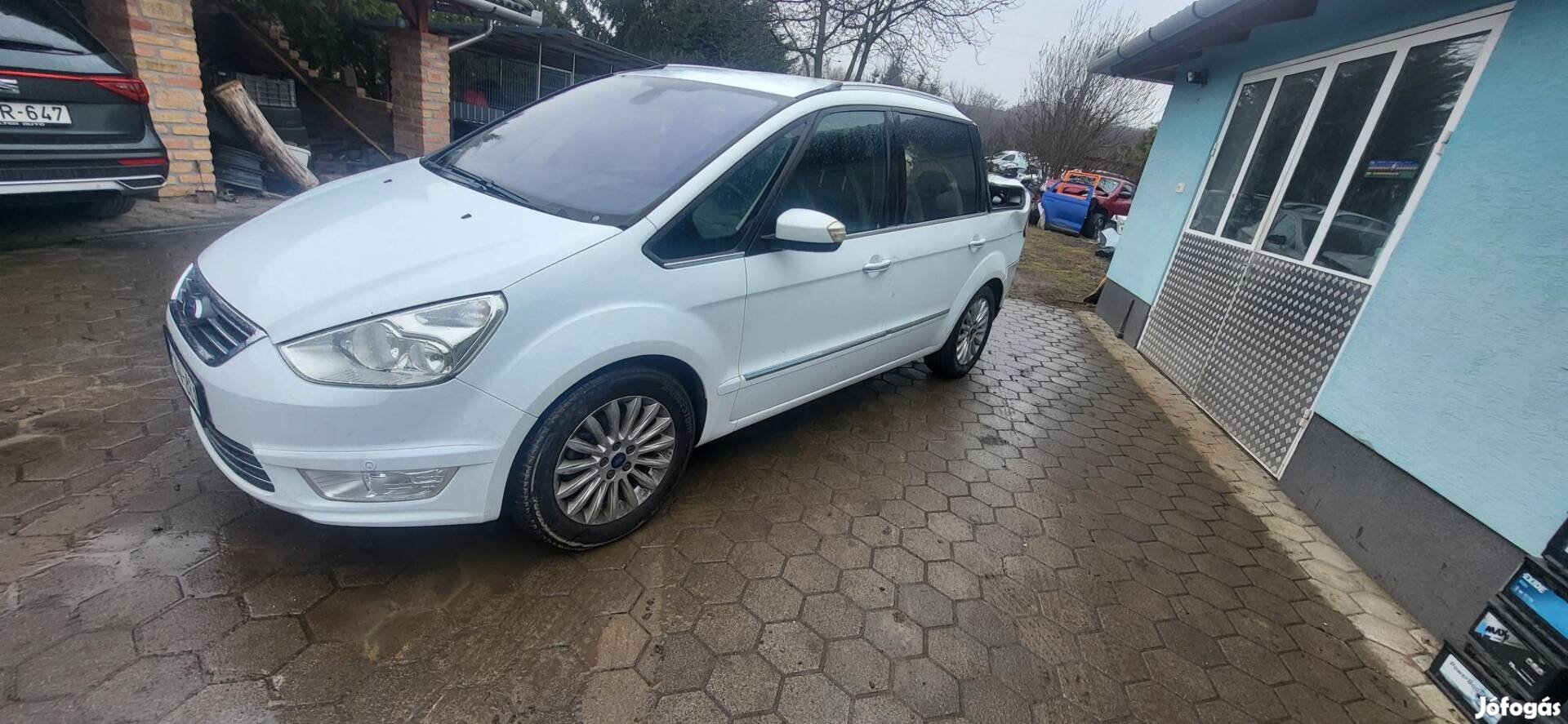 Ford Galaxy 2.0 TDCi Titanium [7 személy] Indul...